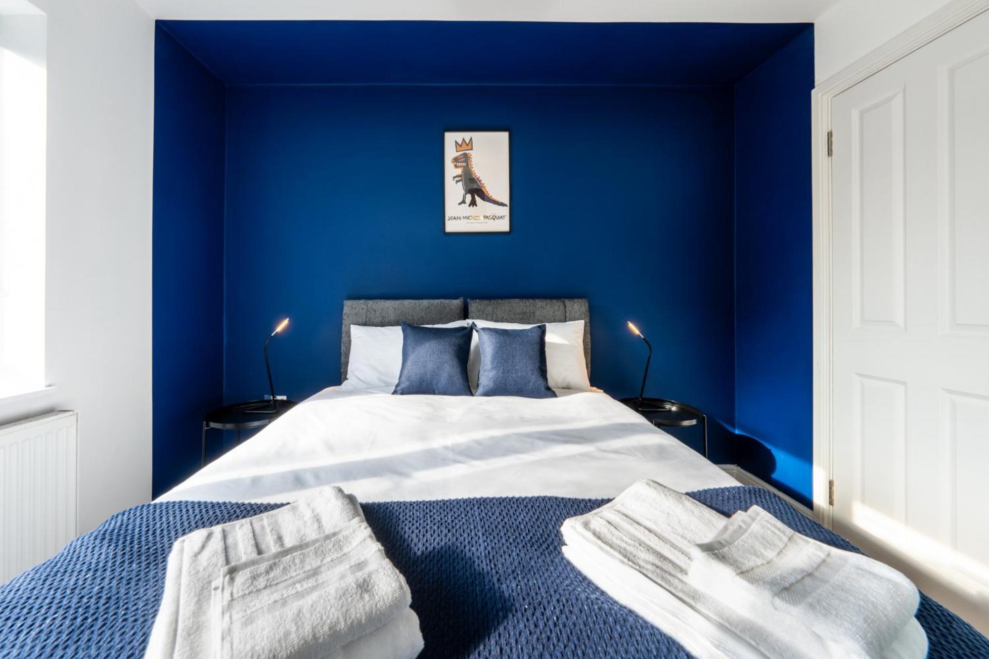 Central Watford Retreat By Hampton - Ideal For Contractors & Leisure Guests Apartment Bagian luar foto